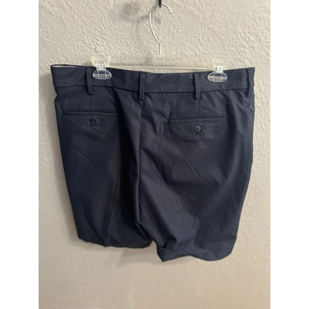 Izod Shorts Men's Size 36 9.5 Inseam Blue